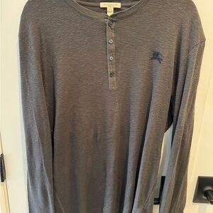 Burberry Men's Long-Sleeve Henley in Charcoal with Navy Logo